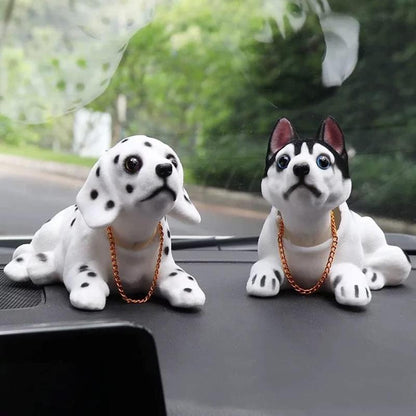 🐶 Över 12 000 sålda – charmig hund-bobblehead som nickar med på varje bilresa